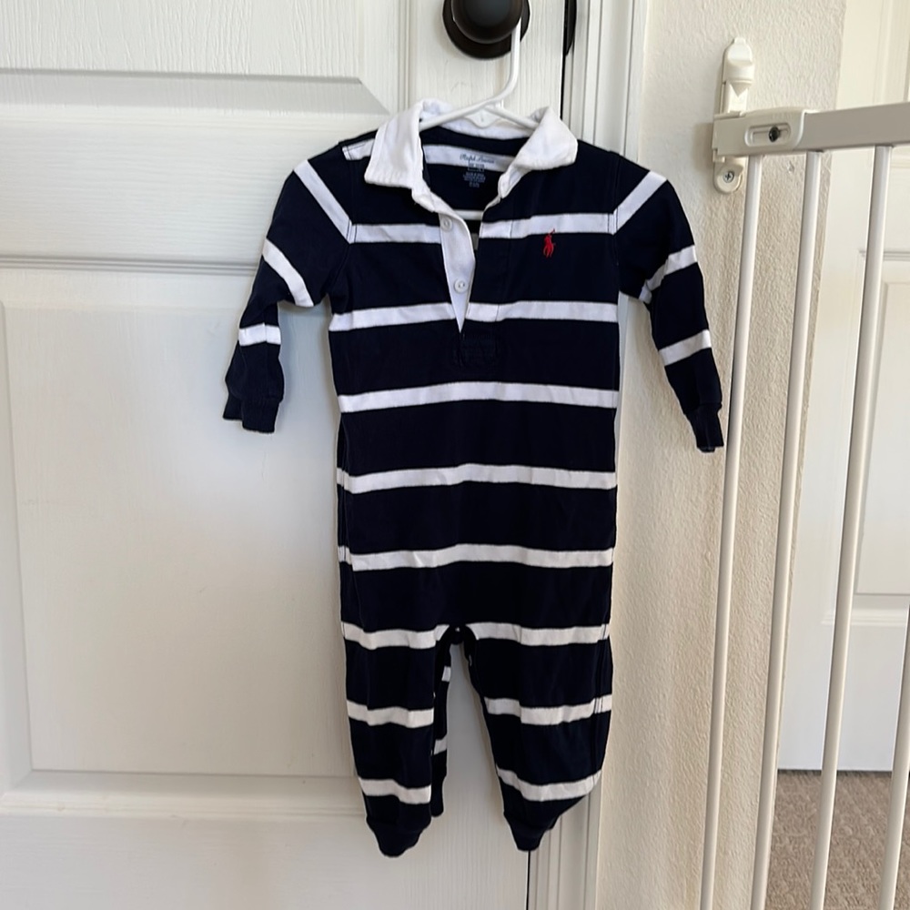 EUC Ralph Lauren boys long Romper